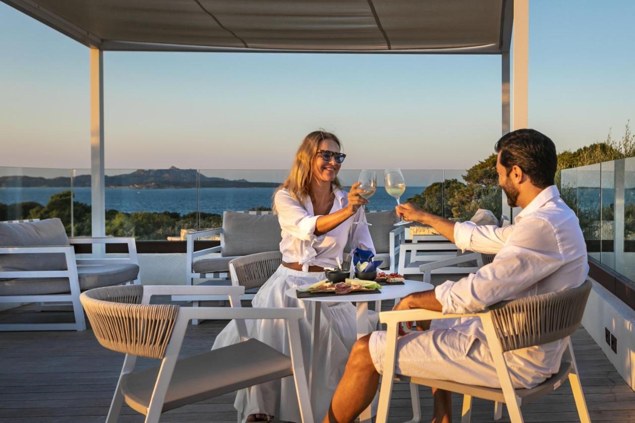 Hotel Grand Relais Dei Nuraghi (Adults Only) Байя-Сардинія Екстер'єр фото