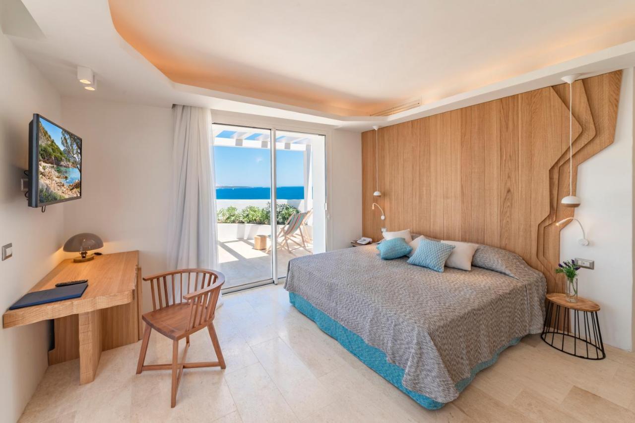 Hotel Grand Relais Dei Nuraghi (Adults Only) Байя-Сардинія Екстер'єр фото