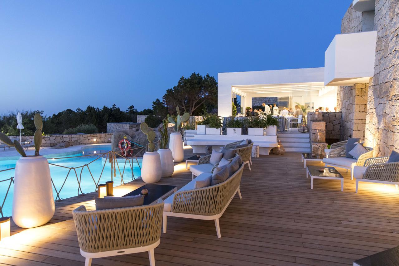 Hotel Grand Relais Dei Nuraghi (Adults Only) Байя-Сардинія Екстер'єр фото